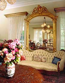 Tour Parlor